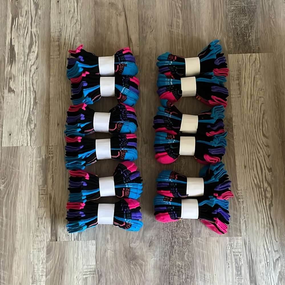 NWOT🤩6 Dozen Fruit of the Loom Low Cut Socks with Arch Support Women’s Size 6-9